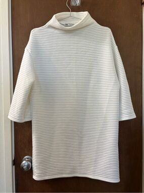 Zara White Ribbed Mock Neck Top